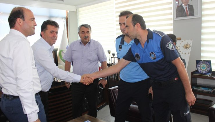 11 yaşındaki çocuk kumbarasındaki paraları sel mağdurları için bağışladı