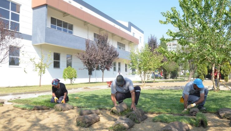4 Eylül Kültürel ve Sosyal Tesisi çevre düzenlemelerinde sona gelindi