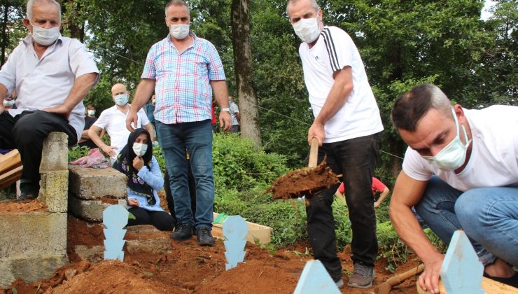 6 yaşındaki lösemi hastası Elisa, Covid-19 nedeniyle hayatını kaybetti
