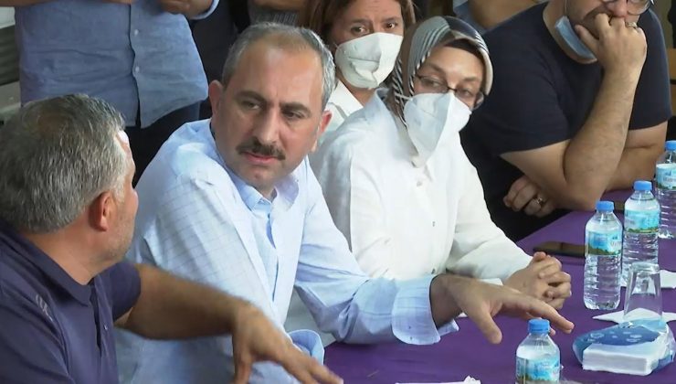 Adalet Bakanı Gül: “Yanan alanlara tek bir çivi çakılmasına izin vermeyeceğiz”