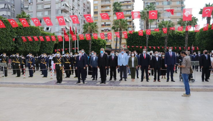 Adana’da 30 Ağustos Zafer Bayramı kutlandı