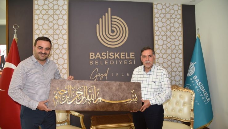 Ahmet Zenbilci’den Başkan Özlü’ye ziyaret