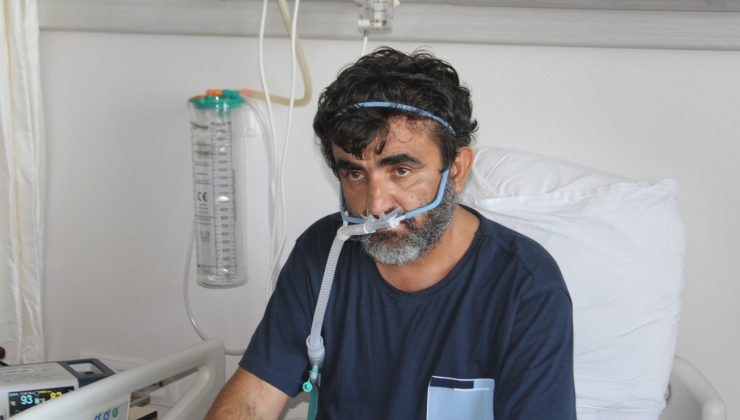 Ailesinde 12 kişi korona oldu iyileşti, aşı olmadığı için hastanede yaşam mücadelesi veriyor: “Kendimi dövmek istiyorum”