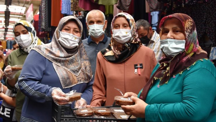 AK Parti, aşure geleneğini sürdürdü