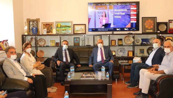 AK Parti Diyarbakır il başkanı Aydın, kentin kalkınması için istişarelerini sürdürüyor