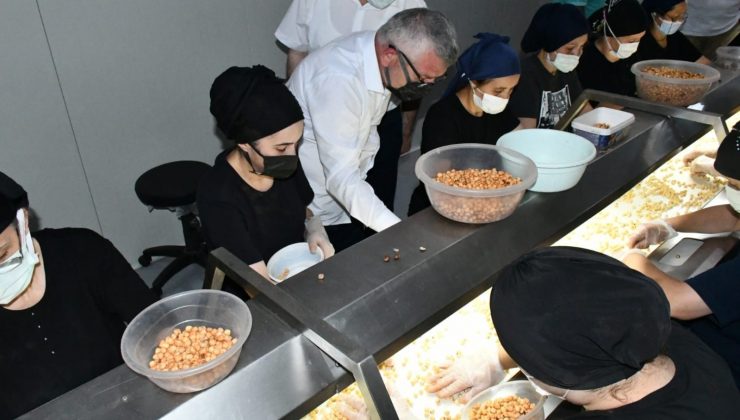 AK Parti Giresun Milletvekili Kadir Aydın, Tirebolu’da esnaf ziyareti gerçekleştirdi