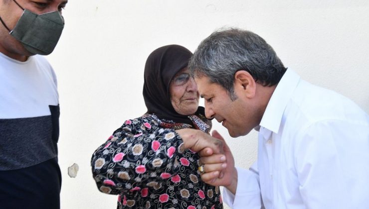 AK Partili vekiller ilçelerde gönülleri fethediyor