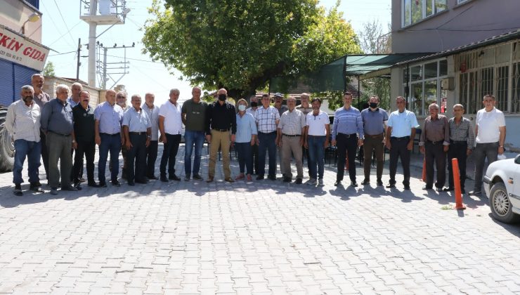 Akhisar’da 36 kilometrelik grup yolunda asfalt çalışması