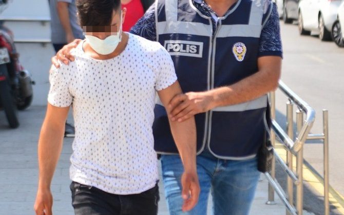 Akıllı telefon, hırsızları yakalattı