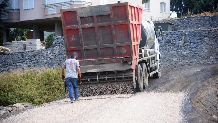 Alanya Belediyesi’nden doğu mahallelerine asfalt çalışması