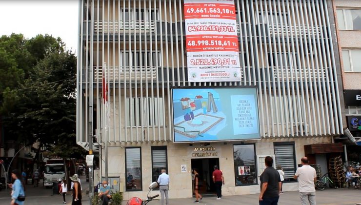 Alaşehir Belediyesi  borç ödeyip hizmet üretiyor