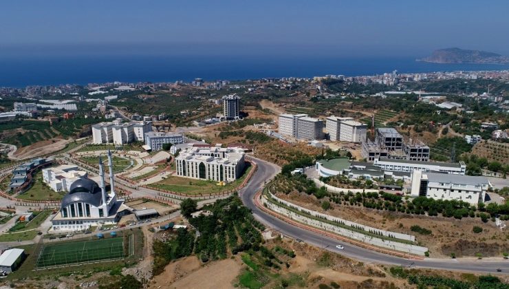 ALKÜ’de 18 yeni lisansüstü program