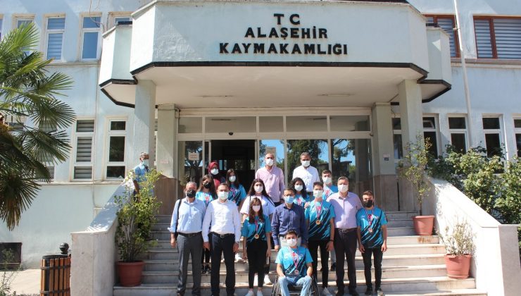 ’Altın çocuklar’ Alaşehir’in gururu oldu