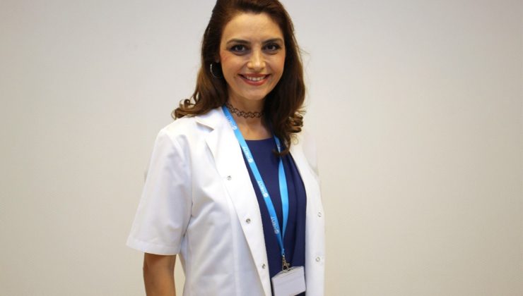 Alzheimer hasta yakınlarına rehber bilgiler