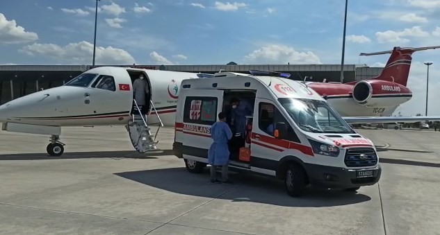Ambulans uçak, down sendromlu Seyfullah için havalandı