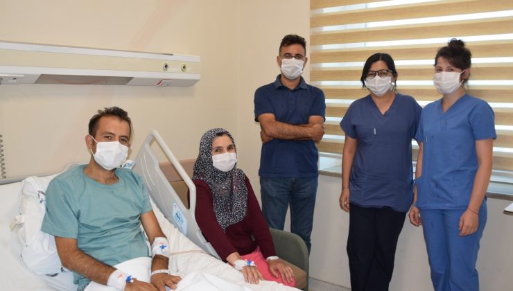 Annesinin böbreği ile yaşama yeniden bağlandı