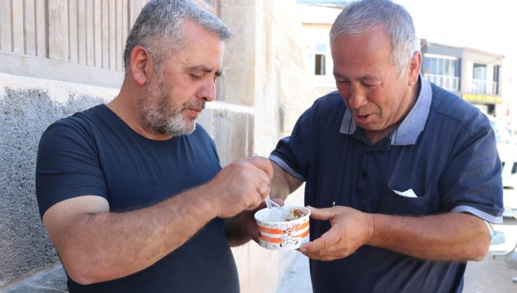 Aşure günü yapılan etkinlikle kutlandı