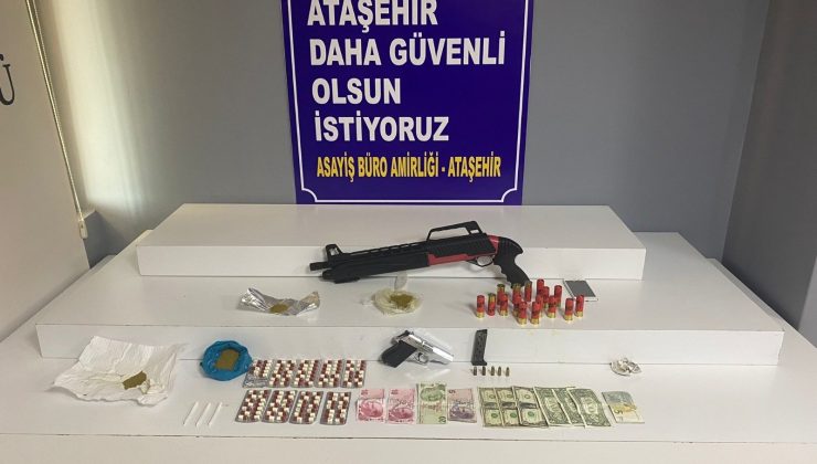 Ataşehir’de uyuşturucu taciri kıskıvrak yakalandı