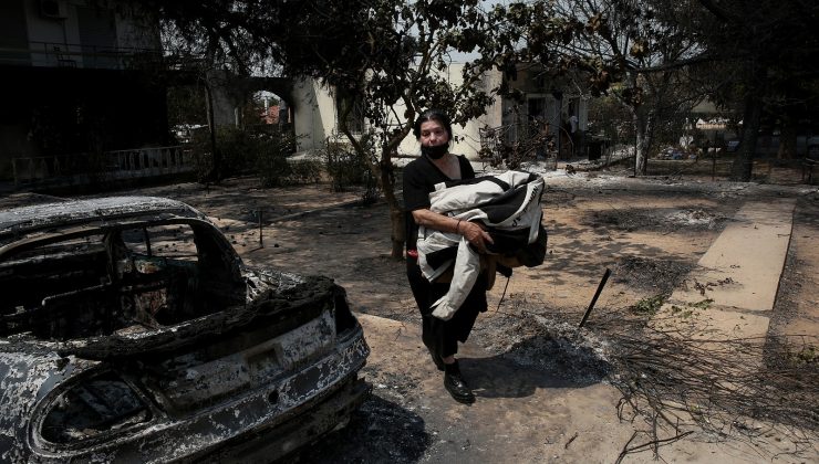 Atina’daki yangın kontrol altına alındı