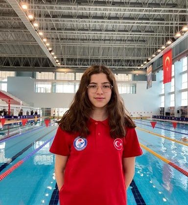 Avrupa sahnesinde ay-yıldızlı 2 sporcu kulaç atacak