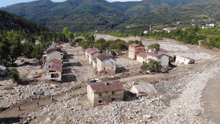 Babaçay köyünde büyük yıkım: Çoğu yok oldu
