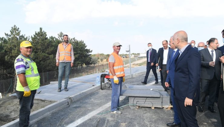 Bakan Karaismailoğlu açılışı gerçekleştirilecek Yargıtay Kavşağında incelemelerde bulundu