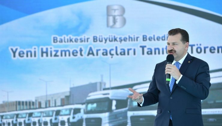 Balıkesir Büyükşehir Belediyesi  35 kamyonu filosuna kattı