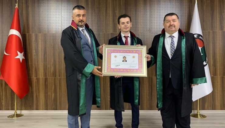 Baro Başkanı olarak ilk yeminini yaptırdı