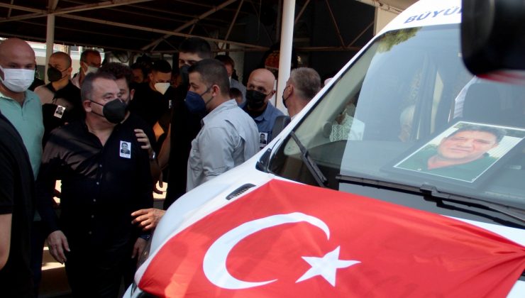 Başkan Böcek’ten, ağabeyine son görev