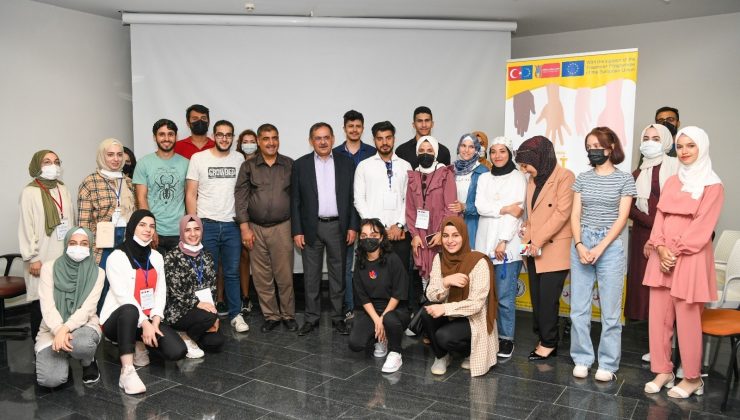 Başkan Demir: “Hiçbir ülkede görülmeyen 20 yılı yaşıyoruz”