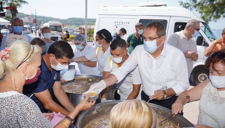 Başkan Ergin’den aşure ikramı