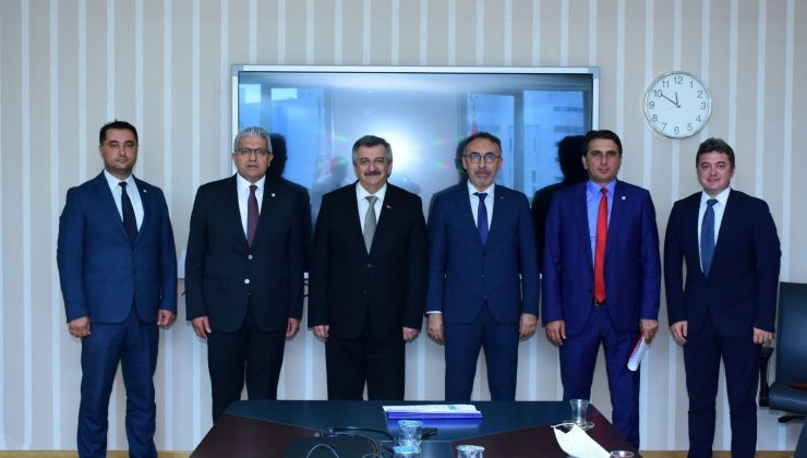 Başkan Küpeli’den Bakan Yardımcısı Büyükdede’ye ziyaret