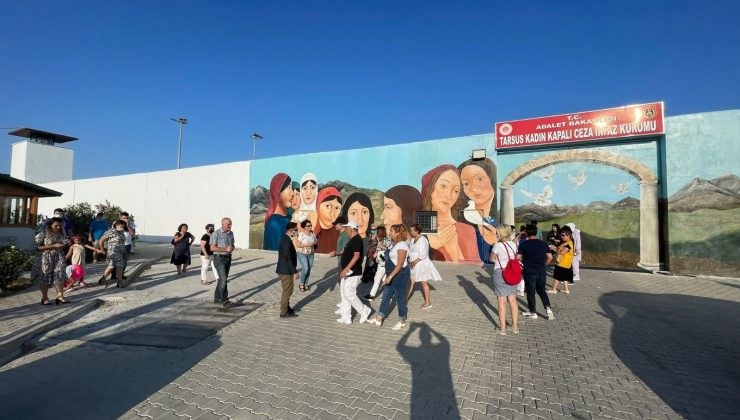 Başkan Özyiğit, ‘Duvarları Aşan Özgürlük’ projesini inceledi