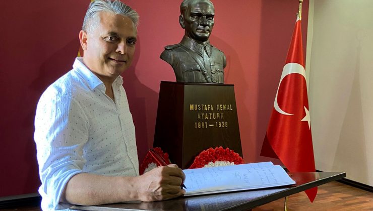 Başkan Uysal Kuzey Makedonya’da Manastır Askeri İdadisi’ni ziyaret etti