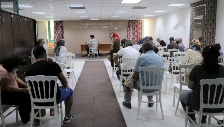 Belediyenin projesiyle yaklaşık 2 bin kişi iş sahibi oldu