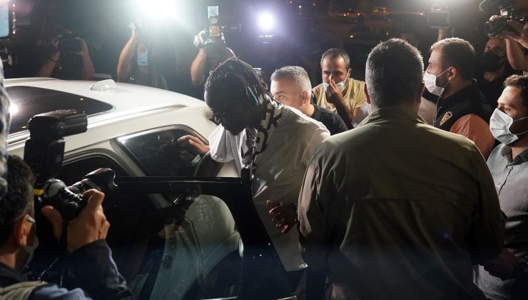 Beşiktaş’ın golcüsü Batshuayi, İstanbul’a geldi