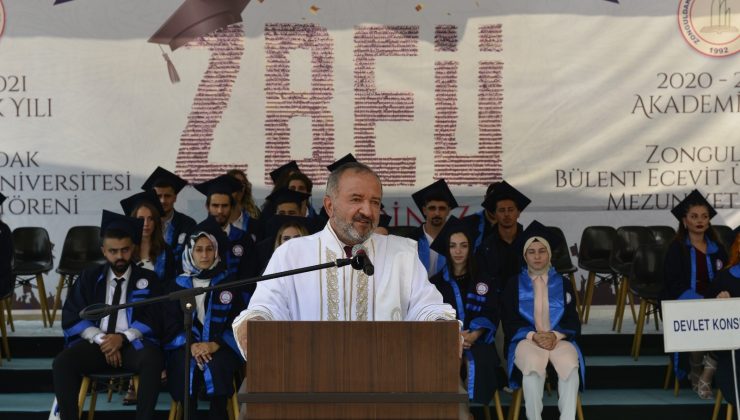 BEÜ’de mezuniyetler devam ediyor