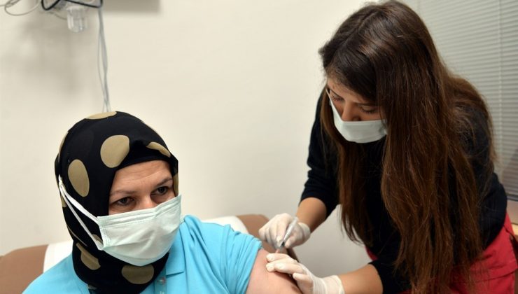 Bilecik, korona virüs aşılamasında ‘mavi’ kategoriye geçti