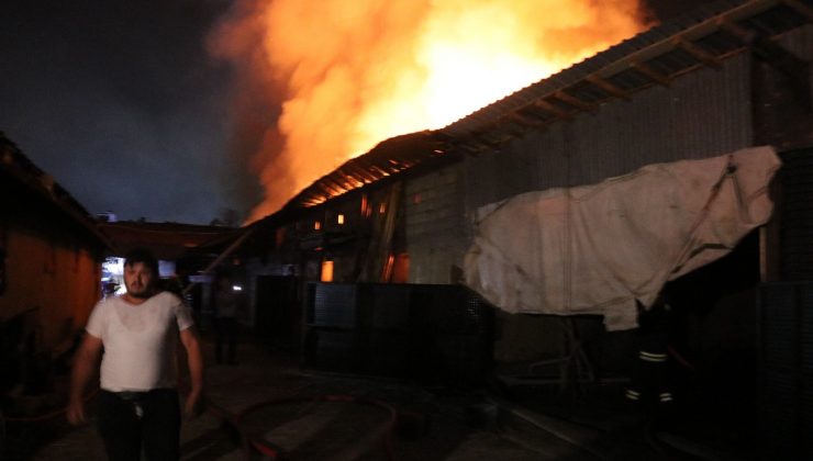 Bolu’da samanlık alevlere teslim oldu