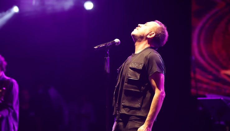 Bursa’da Haluk Levent coşkusu