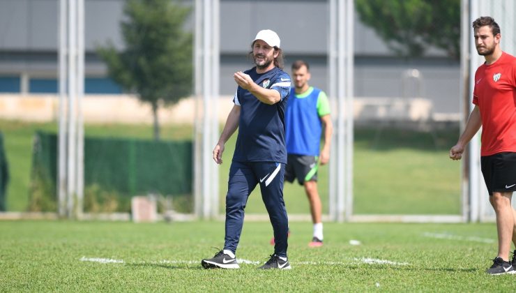 Bursaspor, Eyüpspor maçı hazırlıklarına devam etti – Yeşil-beyazlı takımda Taha Altıkardeş idmana çıkmadı