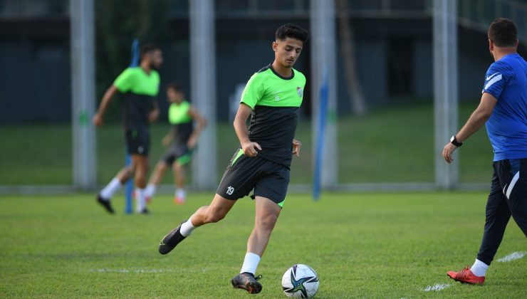 Bursaspor’da Adanaspor maçı hazırlıkları devam etti