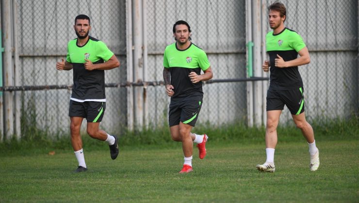 Bursaspor’da tempo arttı