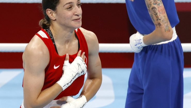 Buse Naz Çakıroğlu gümüş madalya kazandı