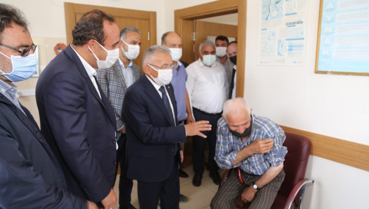 Büyükkılıç’tan aşı markajı