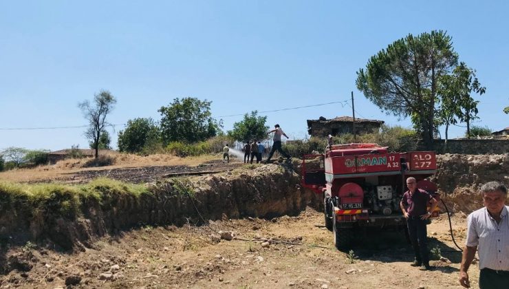 Çan’daki anız yangını evlere ulaşmadan söndürüldü