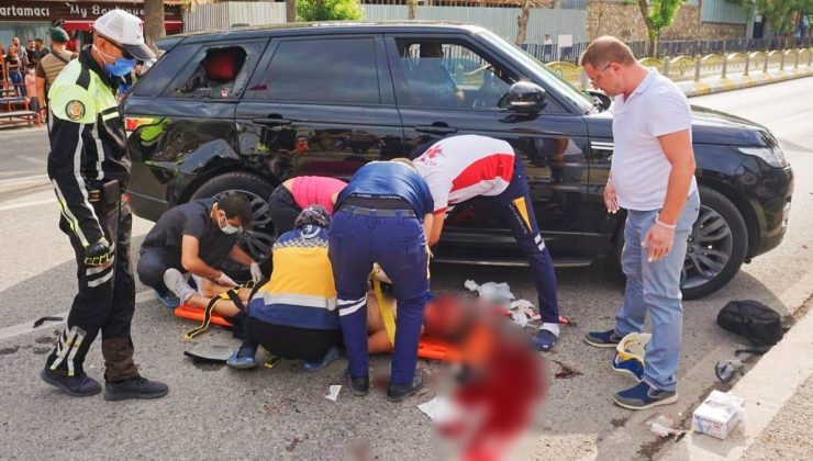 Çarpışmanın etkisiyle motordan savrulan kasksız sürücü ağır yaralandı