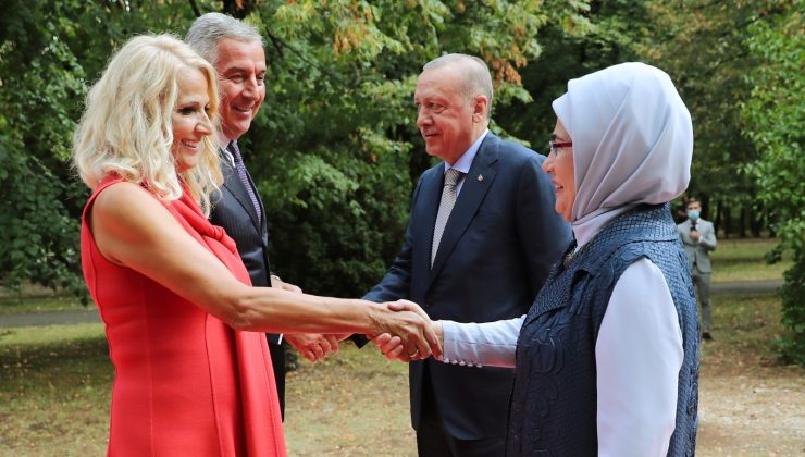 Cumhurbaşkanı Erdoğan’a Karadağ’da resmi tören