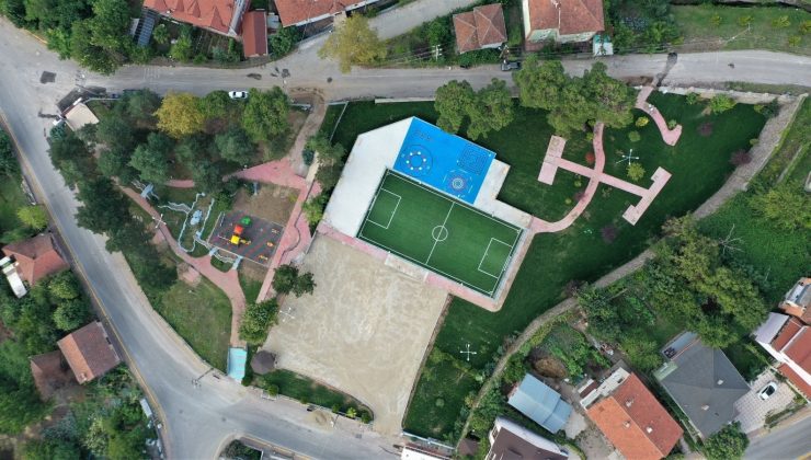 Cumhuriyet Parkı Tamamen Yenilendi