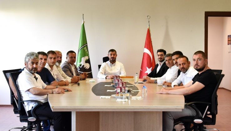 Denizlispor yönetiminde görev dağılımı yapıldı